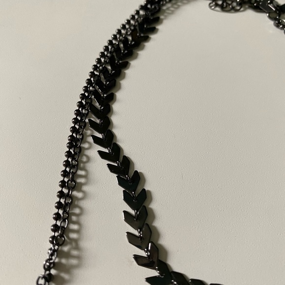 Layered black choker - Picture 4 of 4